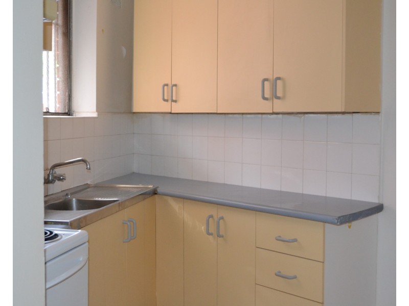 2/10 Brittain Crescent, Hillsdale NSW 2036