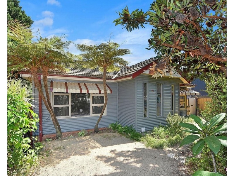 52 Mirrabooka Crescent, Little Bay NSW 2036