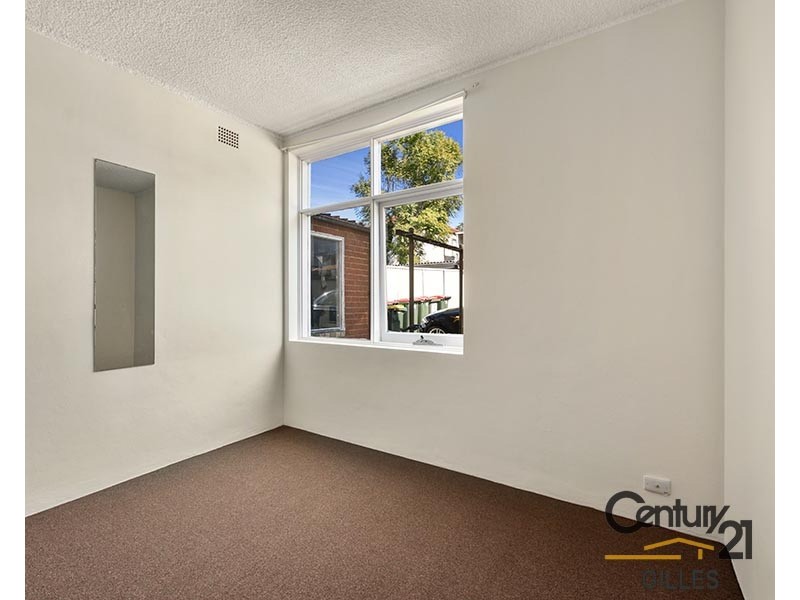 2/11 Flack Avenue, Hillsdale NSW 2036