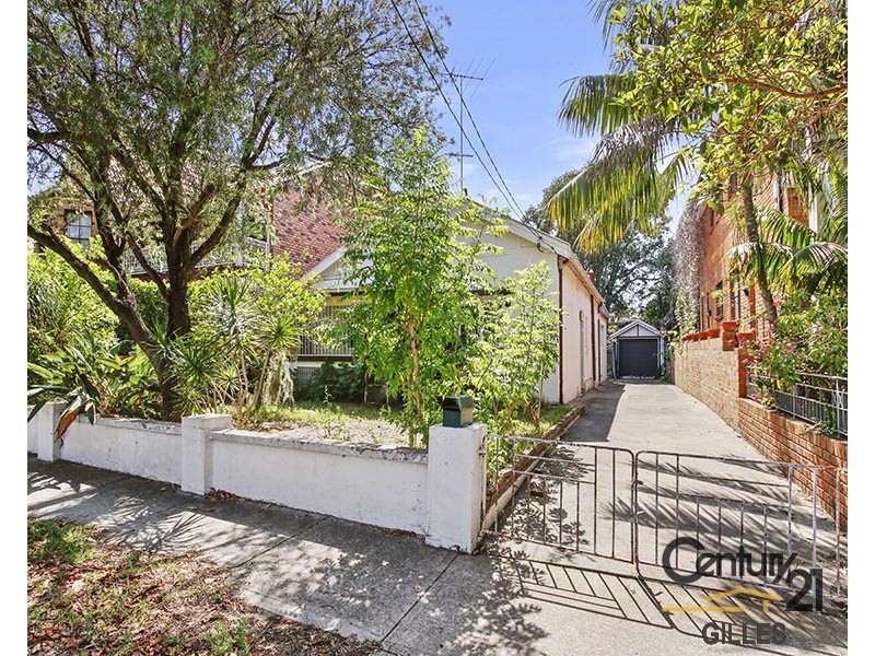 33 Leonard Avenue, Kingsford NSW 2032