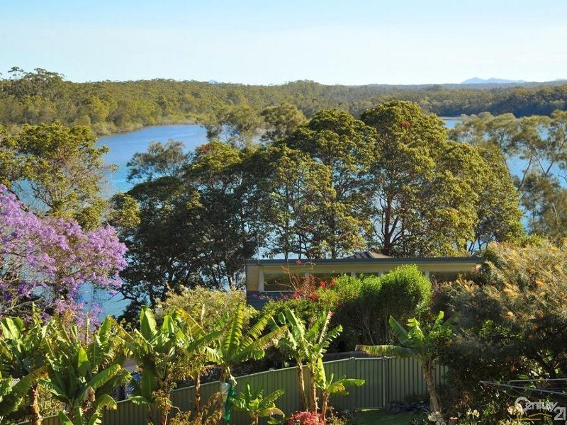 161 Lyons Road, Sawtell NSW 2452