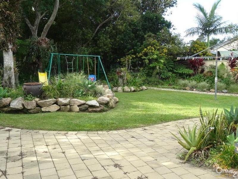 33 Moller Drive, Sawtell NSW 2452