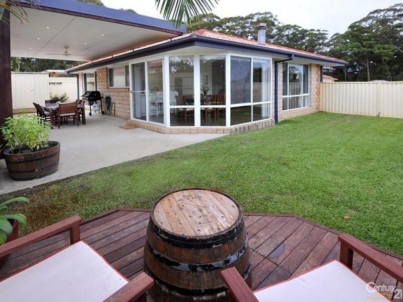 9 Wave Close, Toormina NSW 2452