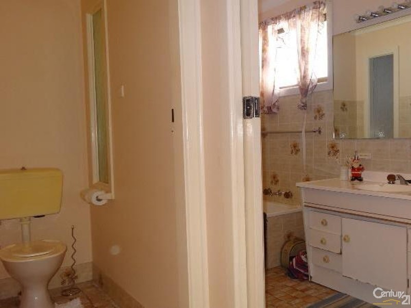 18 Tom Albert Place, Sawtell NSW 2452