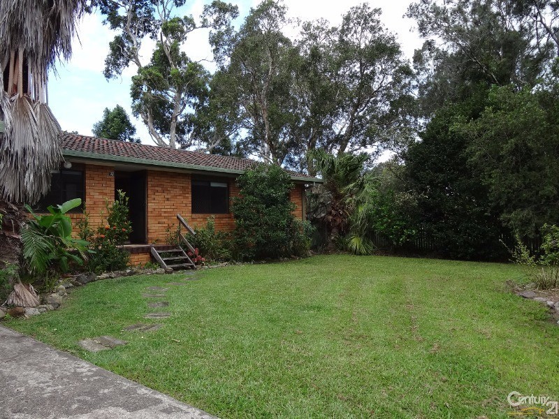 37 Gillibri Crescent, Sawtell NSW 2452