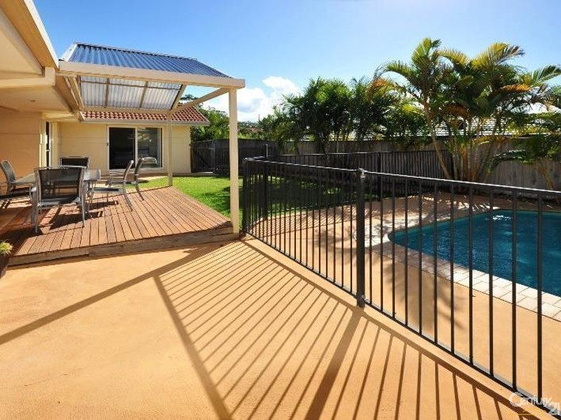 23 Bluewater Place, Sapphire Beach NSW 2450