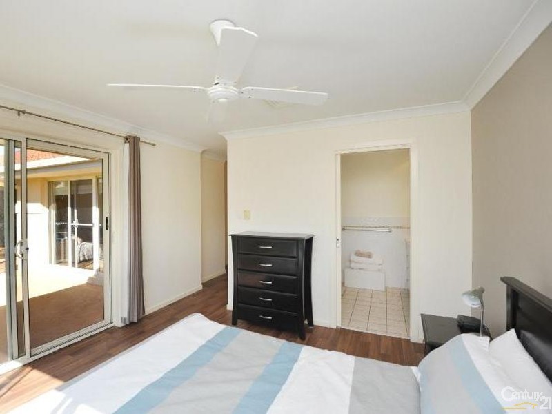 23 Bluewater Place, Sapphire Beach NSW 2450