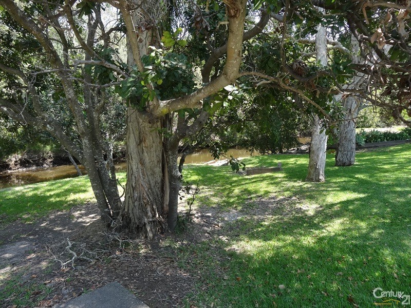 2/61 Boronia Street, Sawtell NSW 2452