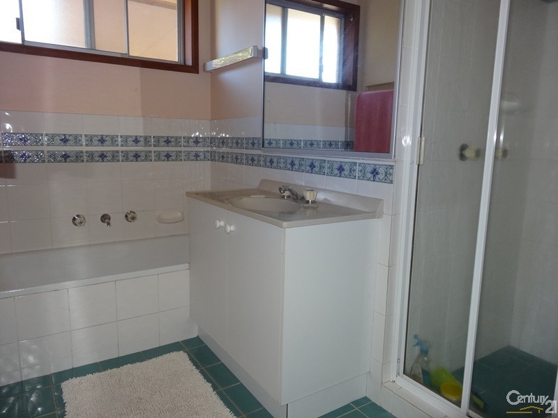 60 Bower Crescent, Toormina NSW 2452