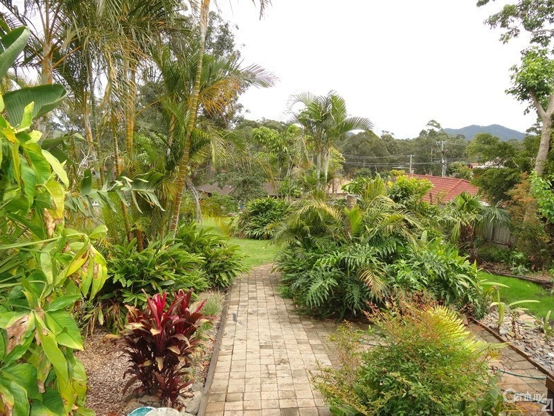 225 Sawtell Road, Toormina NSW 2452