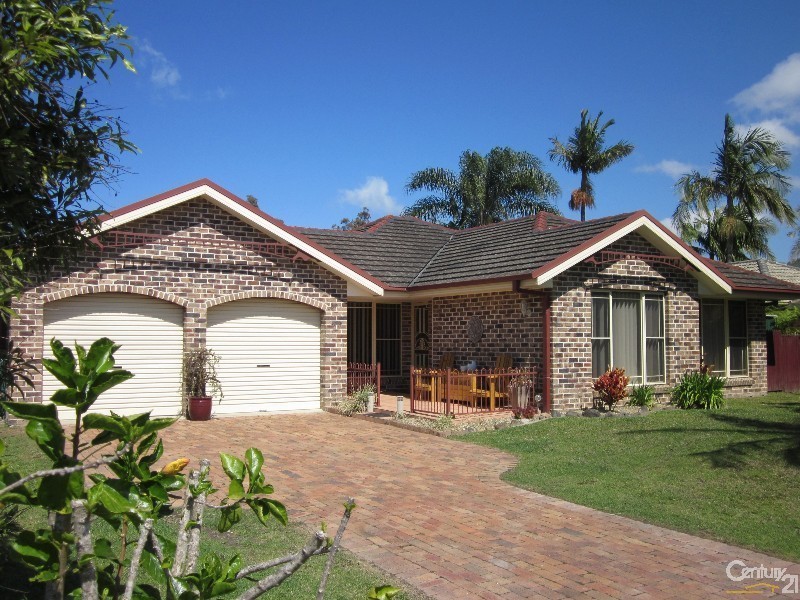 9 Annandale Court, Boambee East NSW 2452