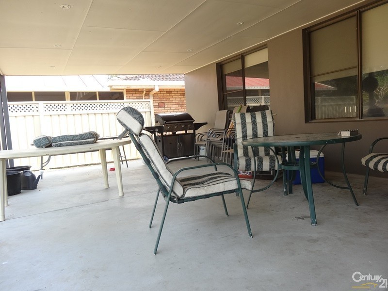 16 Island Place, Urunga NSW 2455