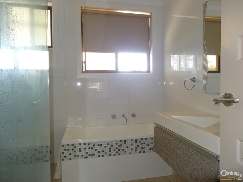 16 Island Place, Urunga NSW 2455