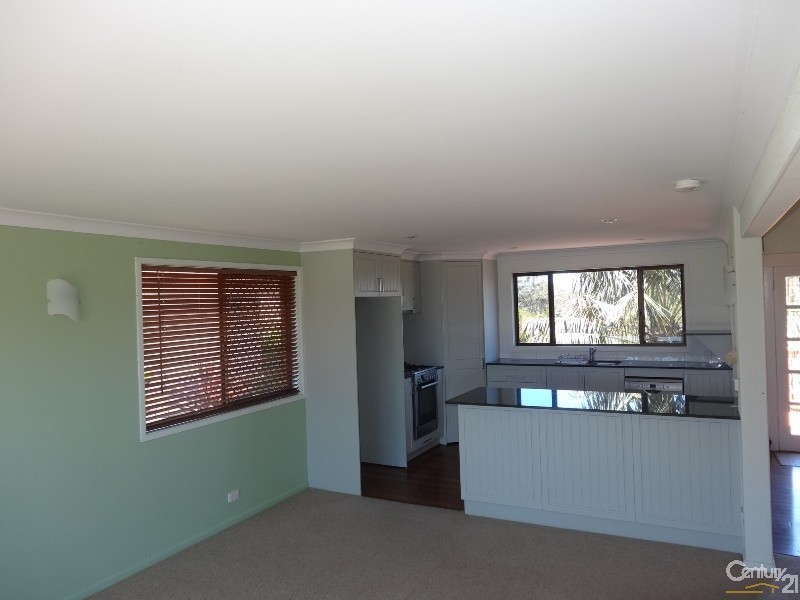 160 Lyons Road, Sawtell NSW 2452