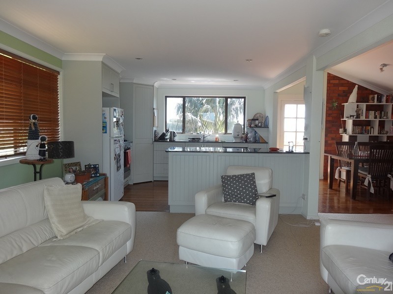 160  Lyons Road, Sawtell NSW 2452