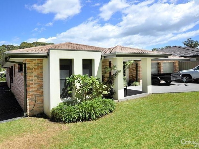 10 Paddymelon Circuit, Bonville NSW 2441