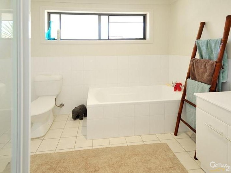 10 Paddymelon Circuit, Bonville NSW 2441