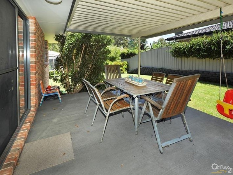 10 Paddymelon Circuit, Bonville NSW 2441