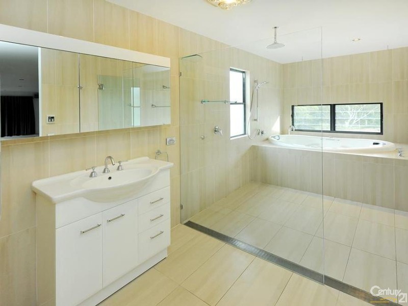 4 Heron Place, Sawtell NSW 2452