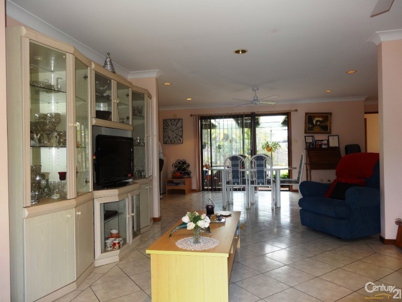 16 Tambar Place, Urunga NSW 2455