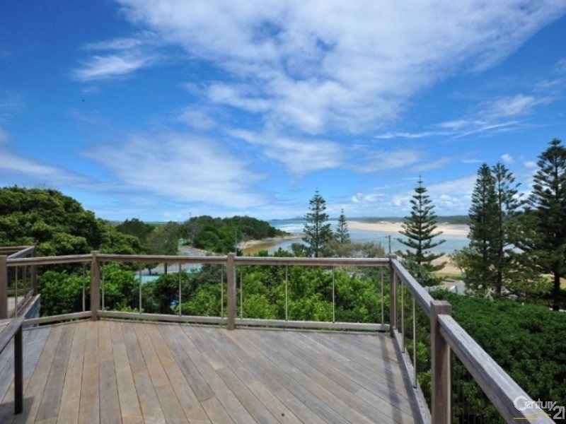 1 Park Street, Sawtell NSW 2452