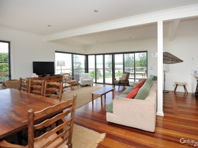 1 Park Street, Sawtell NSW 2452