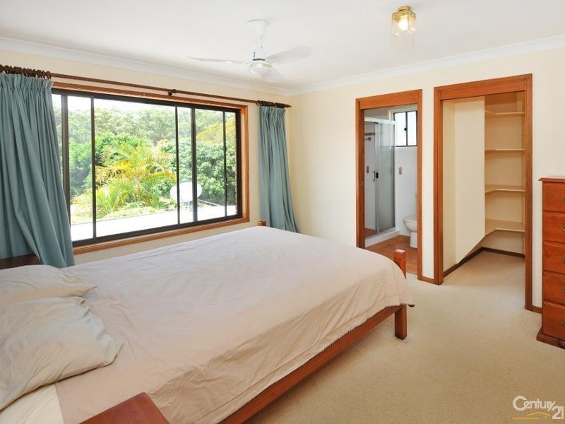 42 Jane Circuit, Toormina NSW 2452
