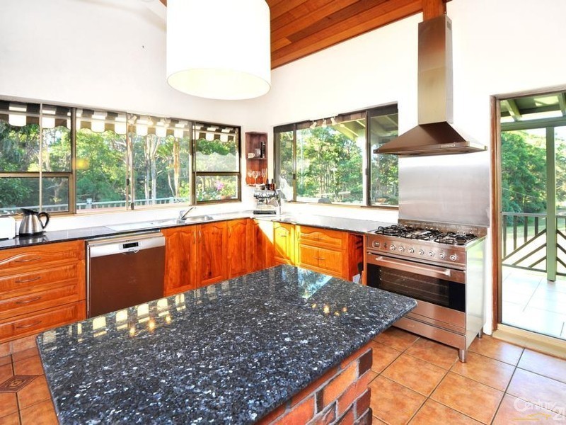 31 Gaudrons Road, Sapphire Beach NSW 2450