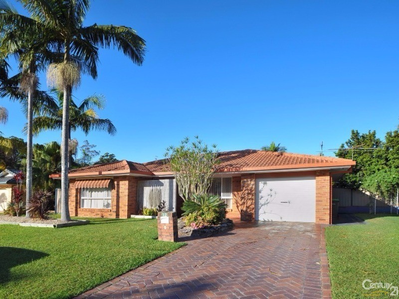 1/2 Wombat Place, Boambee East NSW 2452