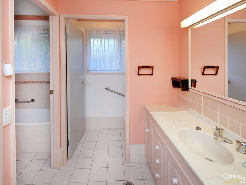 1/2 Wombat Place, Boambee East NSW 2452