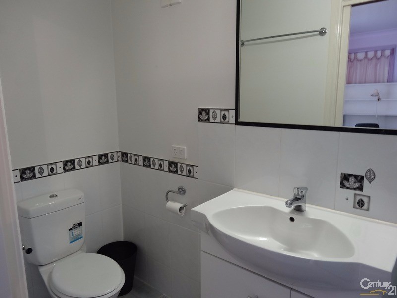 1/10 Searle Close, Boambee East NSW 2452