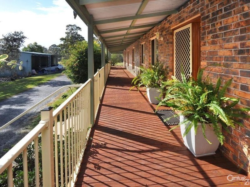 10 Riverside Drive, Urunga NSW 2455