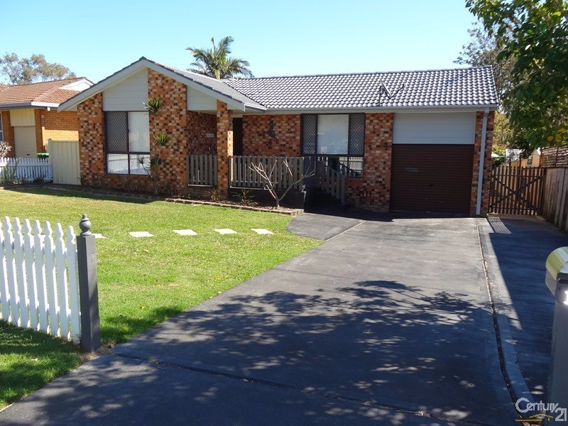 11 Bower Crescent,, Toormina NSW 2452