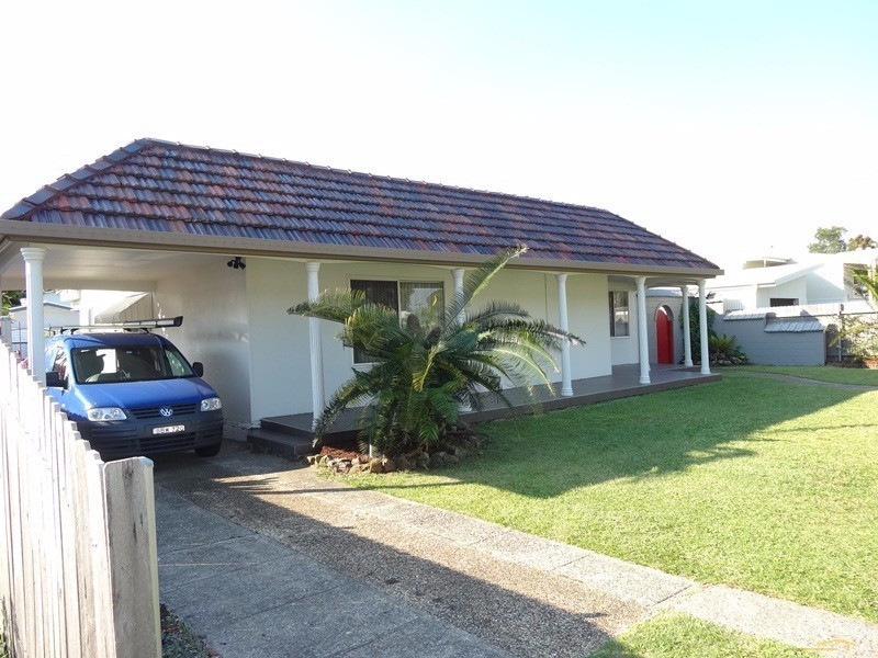 11 Thirteenth Avenue, Sawtell NSW 2452