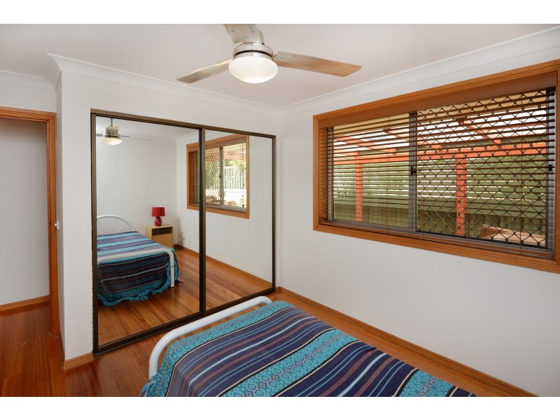 2/24 Eleventh Avenue, Sawtell NSW 2452