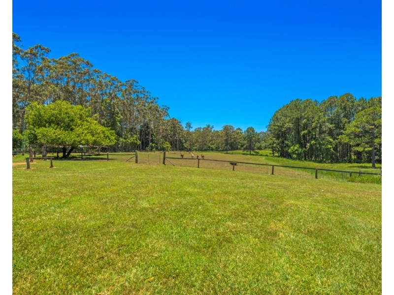 211 Ballards Road, Valla NSW 2448
