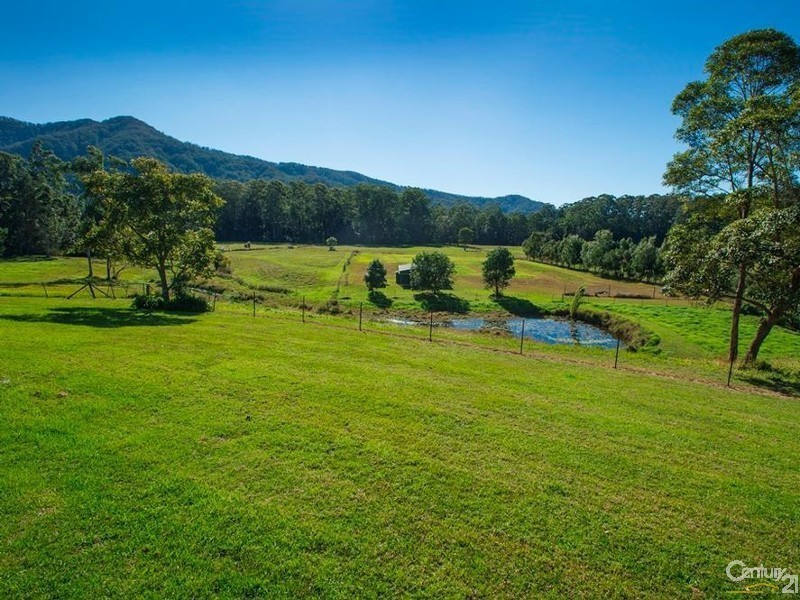 138 Crossmaglen Road, Bonville NSW 2441