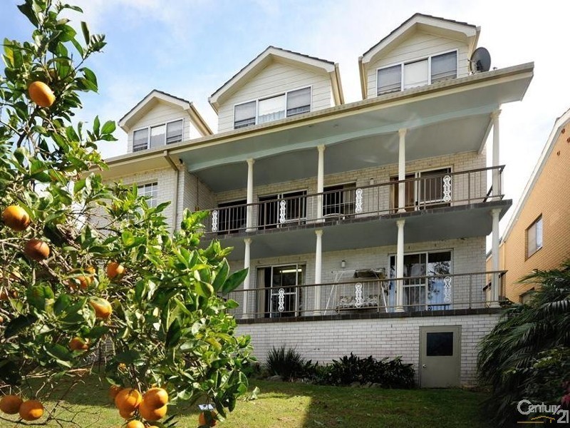 12 Vernon Crescent, Urunga NSW 2455