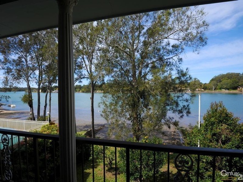12 Vernon Crescent, Urunga NSW 2455