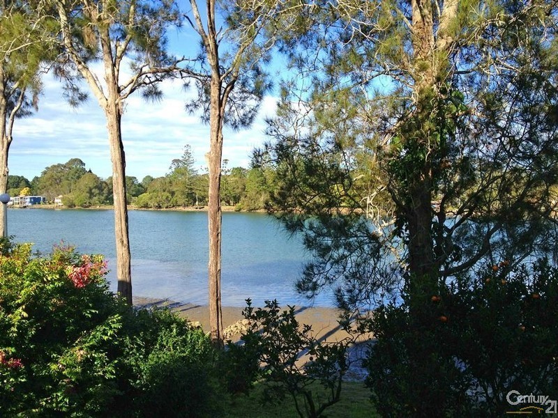 12 Vernon Crescent, Urunga NSW 2455