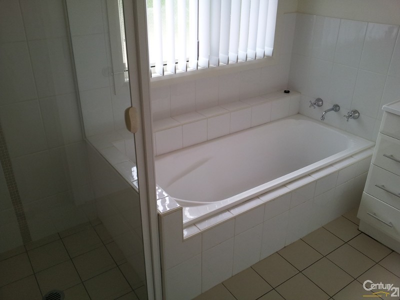 4/5 Lophostemon Drive, North Boambee Valley NSW 2450