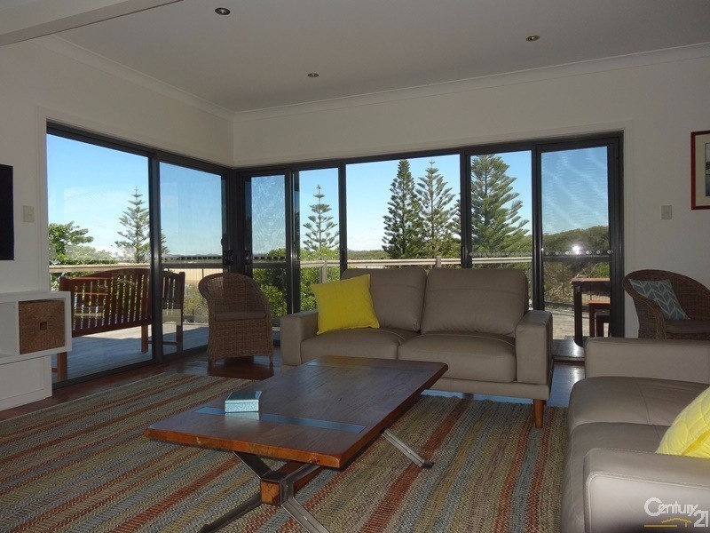 1 Park Street, Sawtell NSW 2452