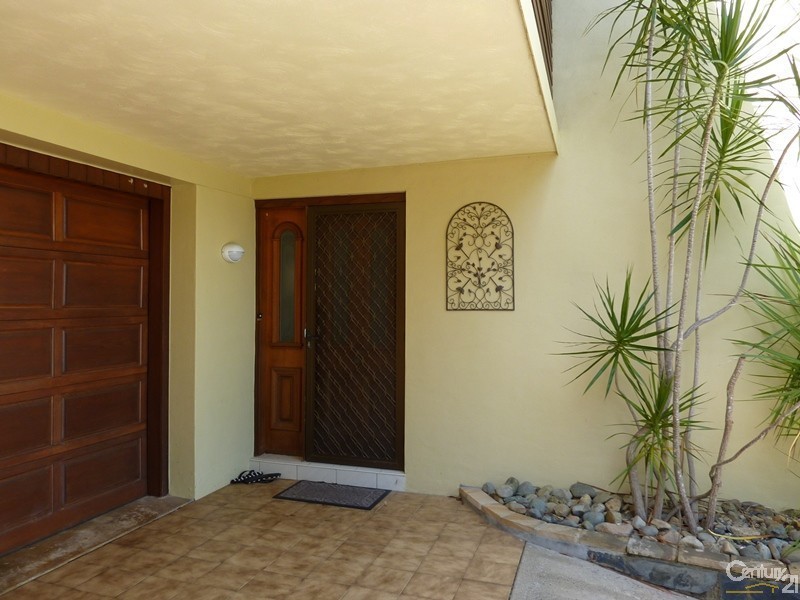 43 Moller Drive, Sawtell NSW 2452