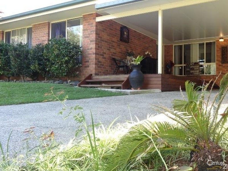 5 Searle Close, Boambee East NSW 2452