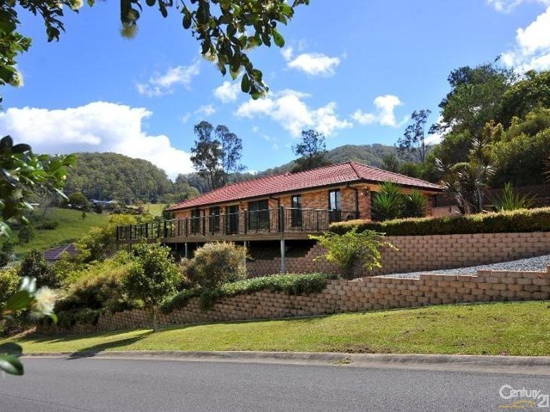 99 Roselands Drive, Coffs Harbour NSW 2450