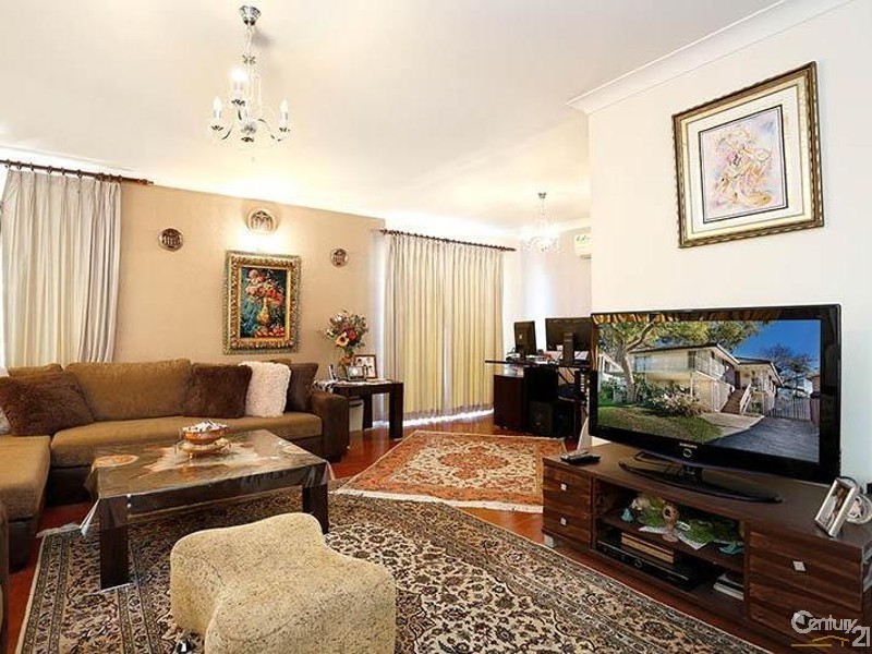 10 Lacey Place, Blacktown NSW 2148