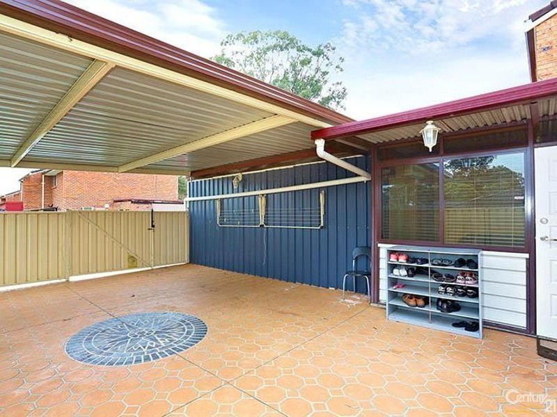 4/1 Schiller Place, Emerton NSW 2770