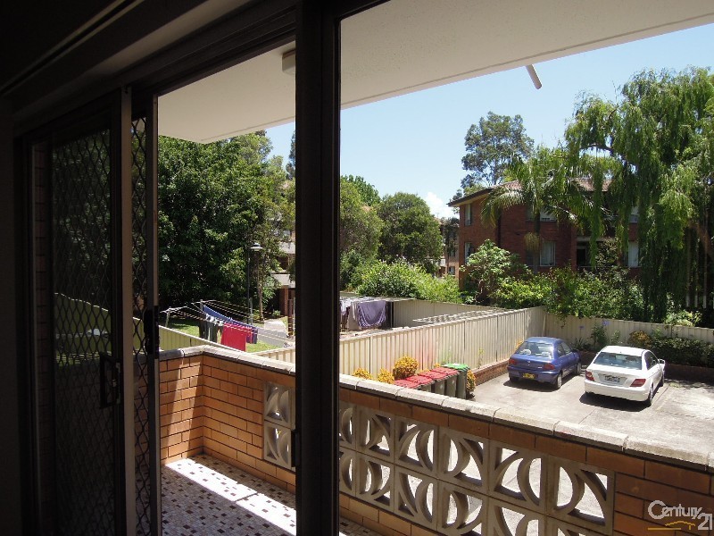 13 11-13 Curtis Street, Caringbah NSW 2229
