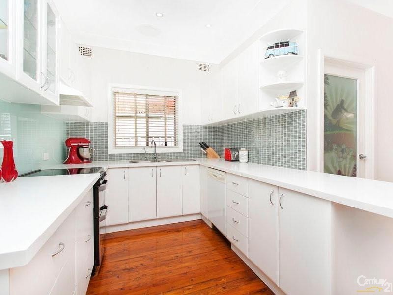 17 Culburra Road, Miranda NSW 2228