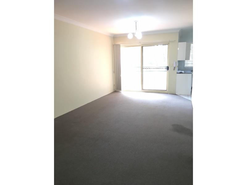 4/9-15 Mansfield Avenue, Caringbah NSW 2229